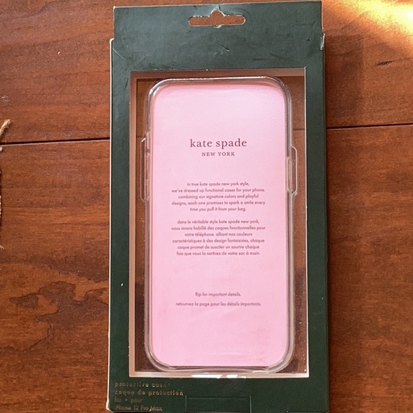 Kate Spade phone cover - Picture 2 of 3